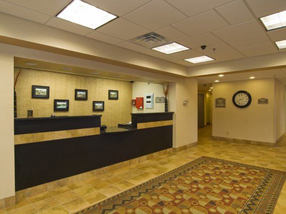 Hotel Baymont By Wyndham Cornelia Interior foto